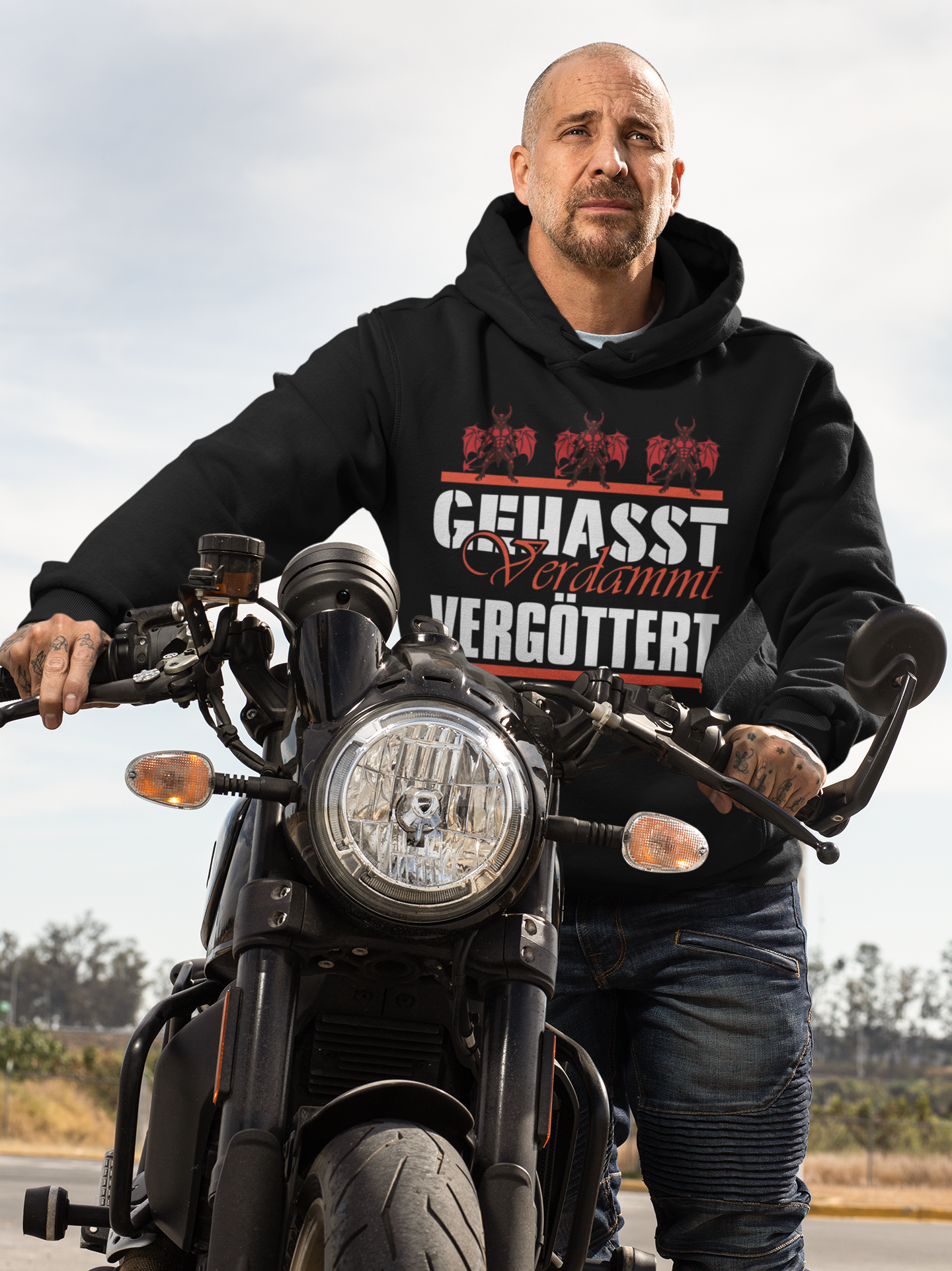 Gehasst Verdammt Vergöttert Kapuzenpulli